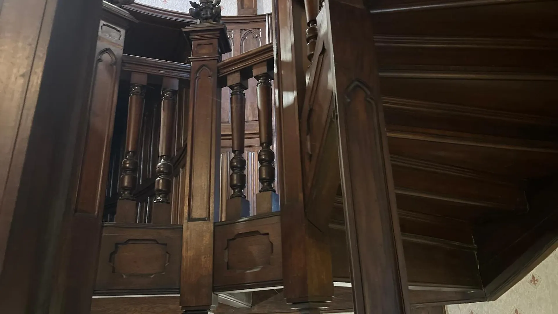 Chateau De Tredion 아파트